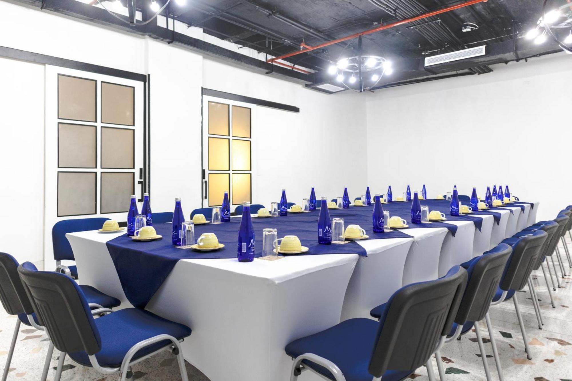 Faranda Collection Barranquilla, A Member Of Radisson Individuals Hotel Barranquilla  Exterior foto Meeting room